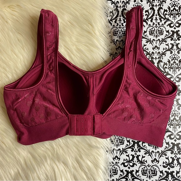 Bali : size M : magenta full coverage ‘ComfortFlex Fit Shaping’ Wireless dot Bra - Picture 3 of 10